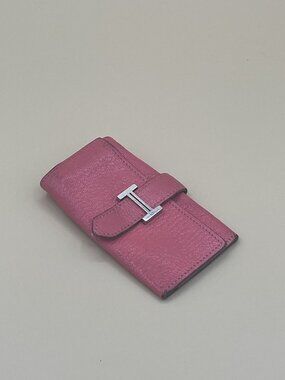 Hermes Bearn Key Case Holder Pink Rose Epsom Leather Silver H Clasp Made in Fran